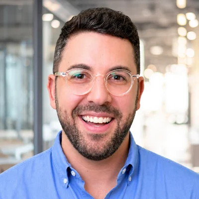 Noam Korbl, Co-Founder and Chief Operating Officer of BestPropFirms.com